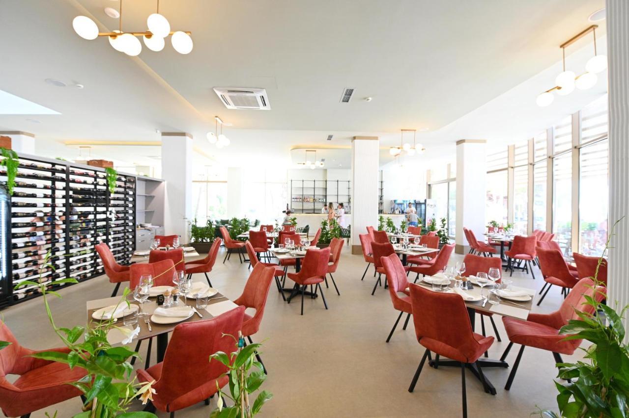 Fllad Resort & Spa Durres Голем Екстериор снимка
