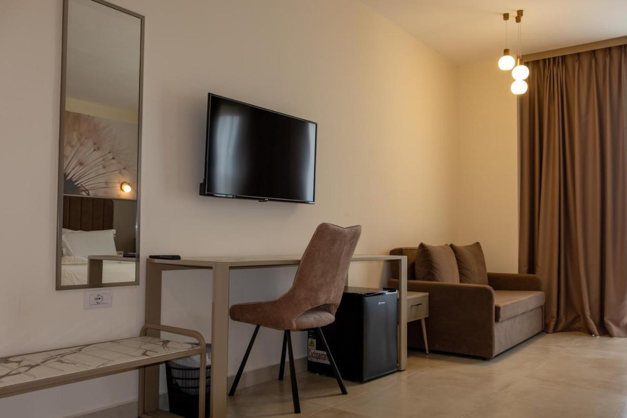 Fllad Resort & Spa Durres Голем Екстериор снимка