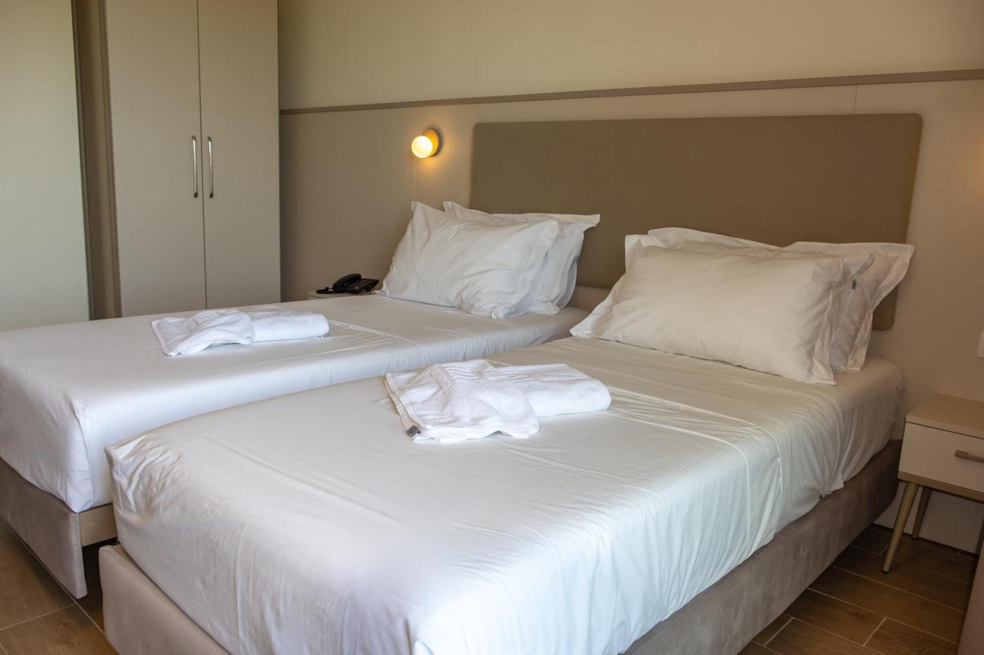 Fllad Resort & Spa Durres Голем Екстериор снимка
