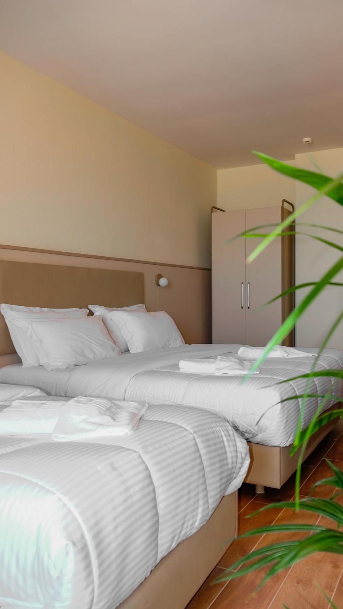 Fllad Resort & Spa Durres Голем Екстериор снимка