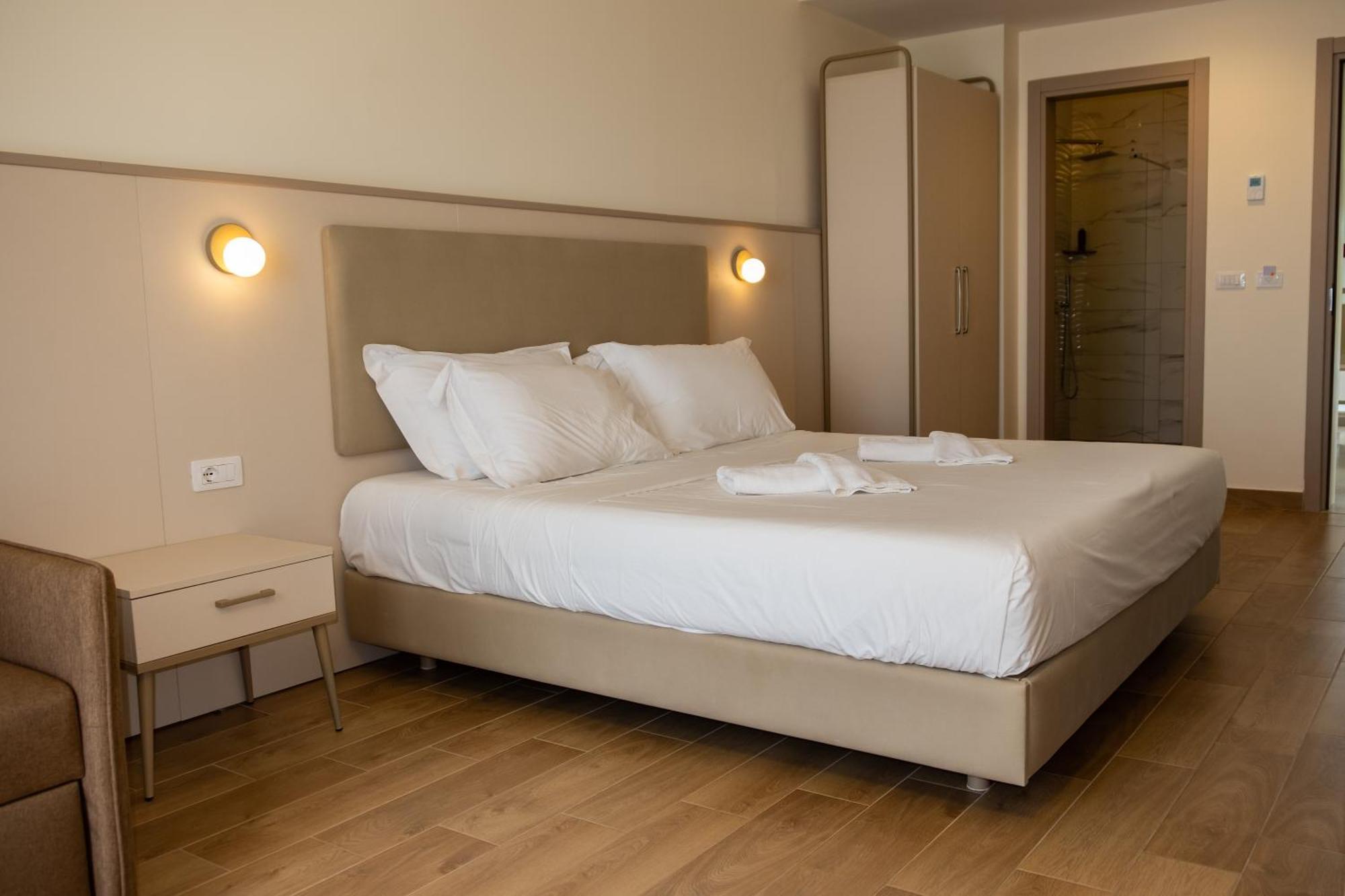 Fllad Resort & Spa Durres Голем Екстериор снимка