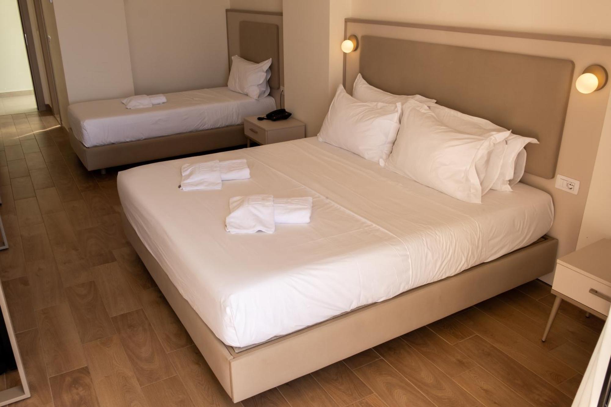 Fllad Resort & Spa Durres Голем Екстериор снимка