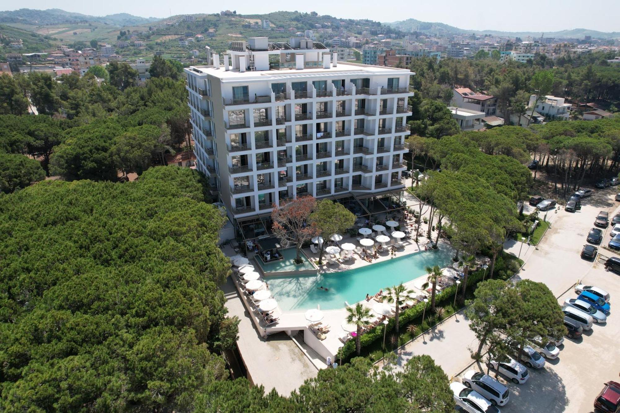 Fllad Resort & Spa Durres Голем Екстериор снимка